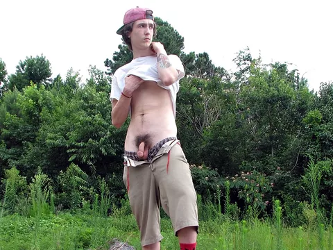 Bad Chum Sean Wanks His Man-Meat - Sean